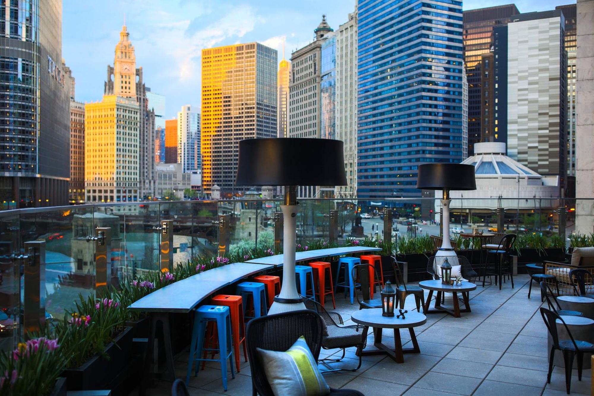 Renaissance Chicago Downtown Hotel Esterno foto