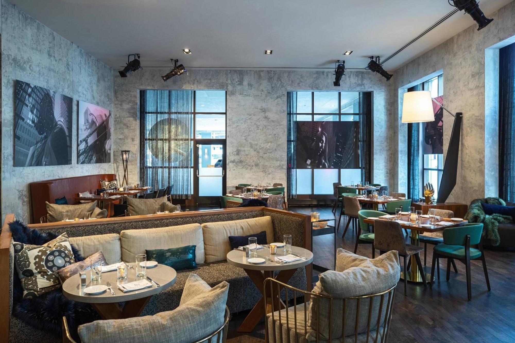Renaissance Chicago Downtown Hotel Esterno foto