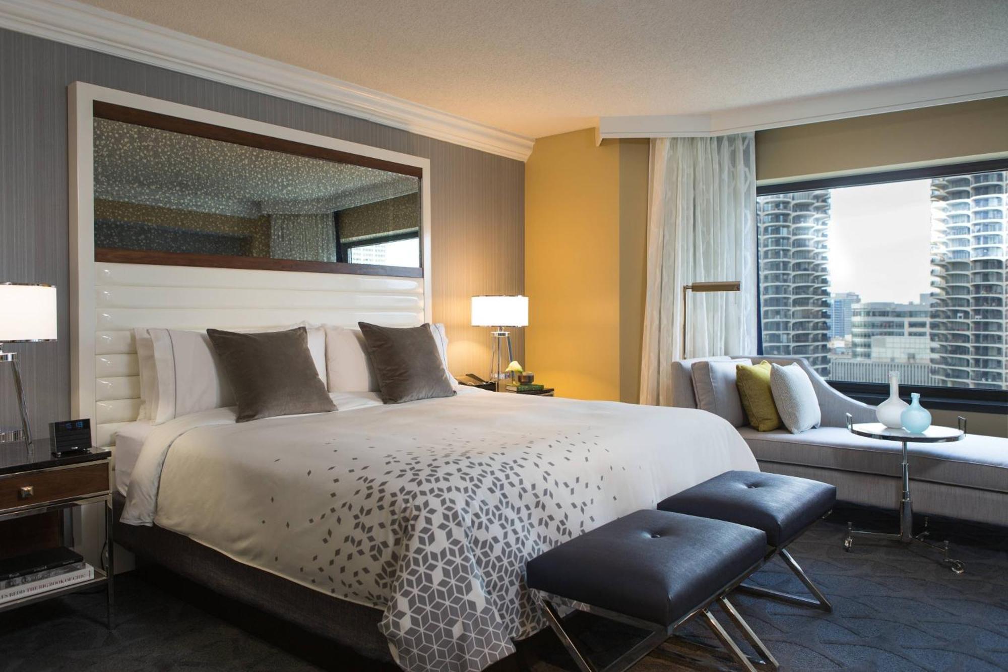 Renaissance Chicago Downtown Hotel Esterno foto