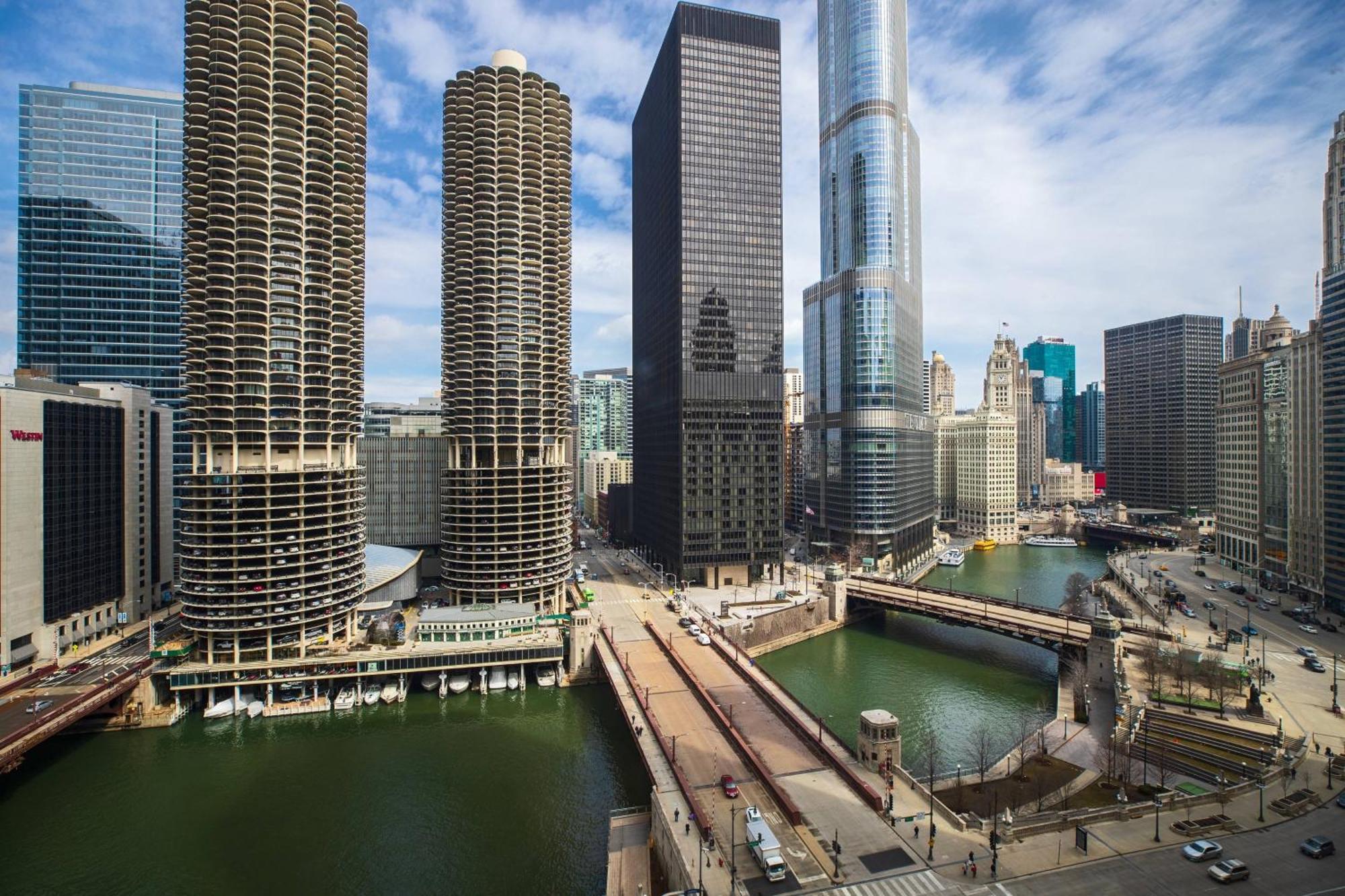 Renaissance Chicago Downtown Hotel Esterno foto