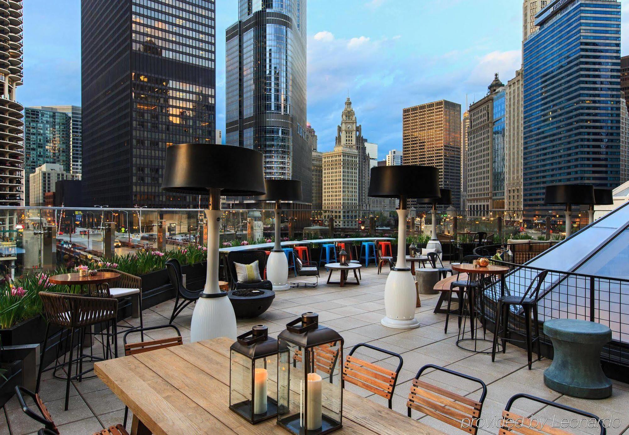 Renaissance Chicago Downtown Hotel Esterno foto